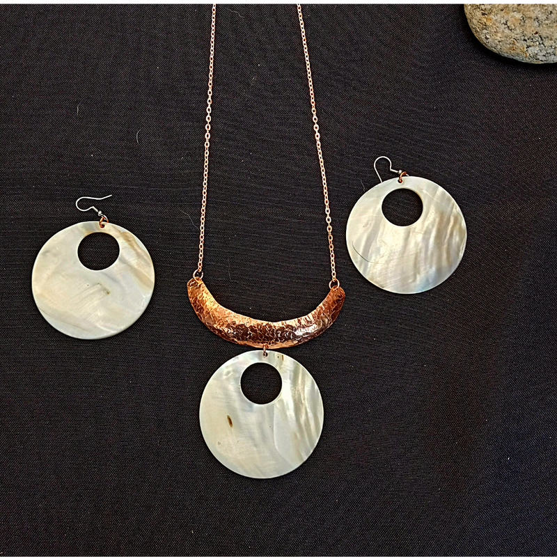 Ancient Waters Gorget